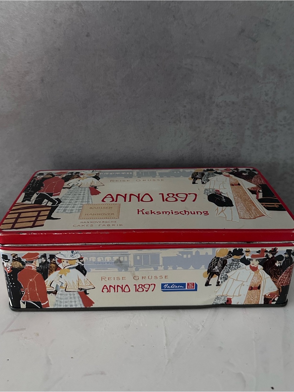 VINTAGE ANNO 1897 TIN GERMANY